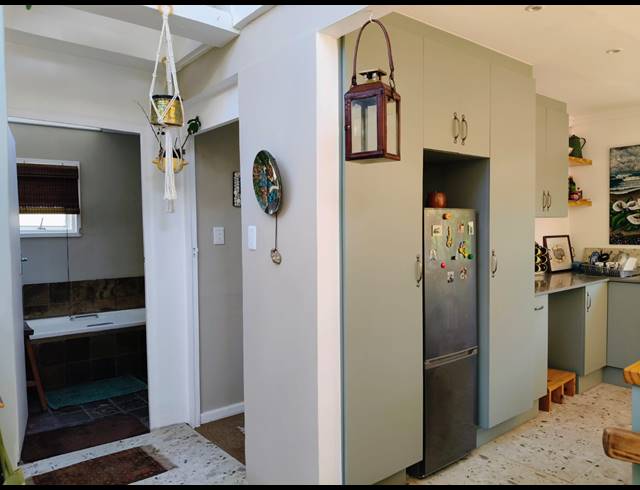 3 BEDROOM HOUSE FOR SALE IN WAVECREST